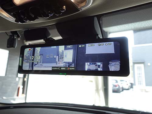 F54 クラブマン デジタルインナーミラー取付