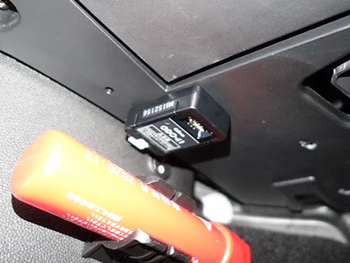 CELLSTAR GDO-41 駐車監視付電源コードを同時に取付