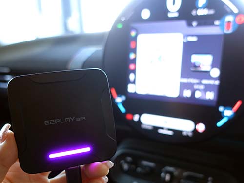 BMW・MINI専用のワイヤレスCarPlayに対応したAndroidインターフェース