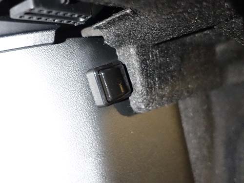 オプションのスイッチも同時に取り付け