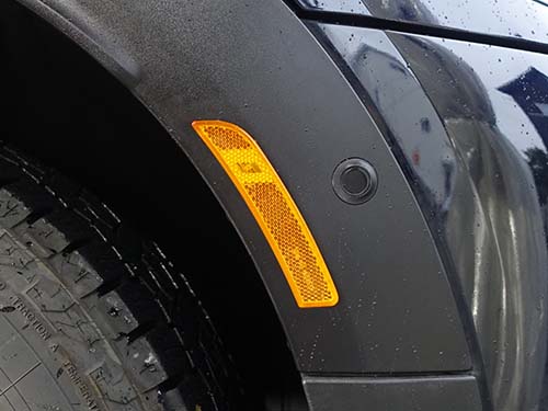 フロントがオレンジ色