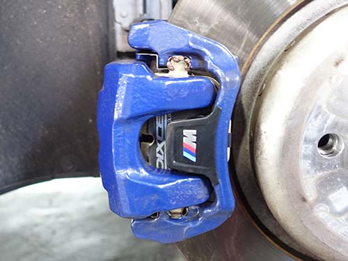 DIXCEL製低ダストブレーキパッド（Mタイプ）へ交換