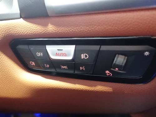 エンジン稼働中ヘッドライトスイッチOFF有効化