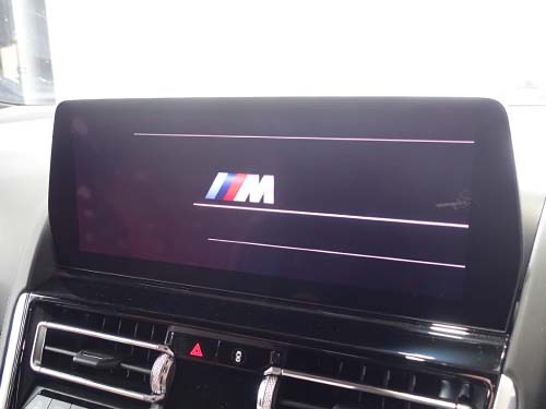 オープニング画面変更（BMW→M）