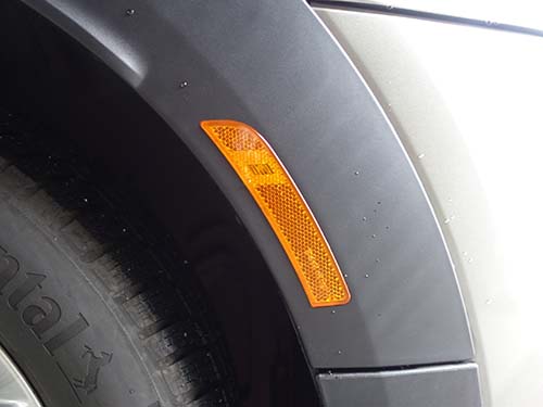 USサイドマーカーとは、北米仕様の車両に標準装備されている