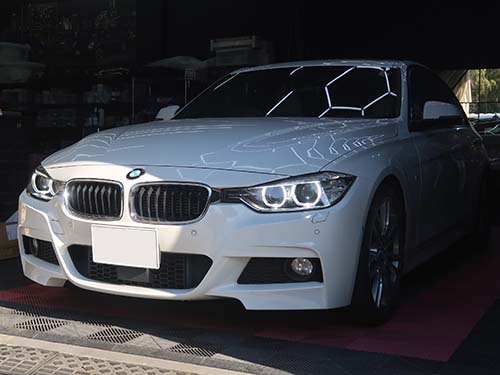 BMW 3シリーズセダン（F30）アクティブハイブリッド3