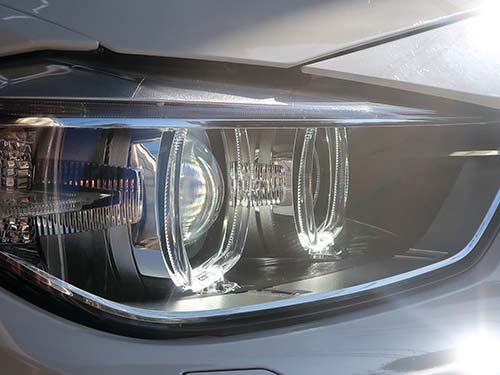 コーティングを施すことで透明感を長期間維持