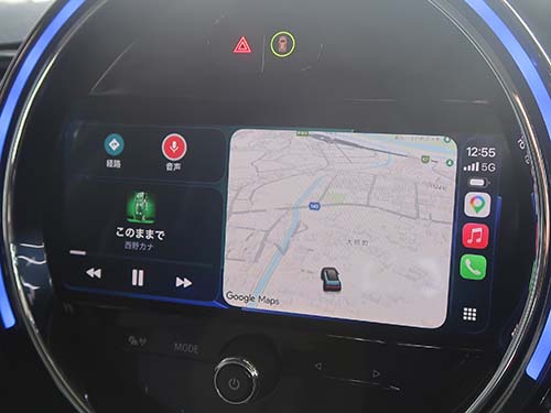 ヘッドユニットに内蔵されているCarPlay機能を「認証コード」で有効化