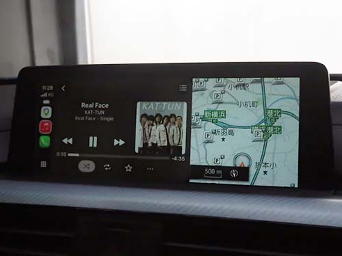 iPhoneの地図アプリ(Apple Maps・Google Maps等)や音楽アプリ、通話機能をiDriveの画面から直接操作