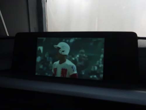 走行中のナビ操作を可能