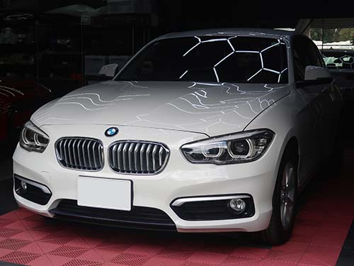 BMW 1シリーズ ハッチバック(F20)LCI 118i
