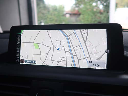 ナビが正常に起動し地図が表示