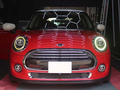 運転席側のデイライトが茶色く変色して発光