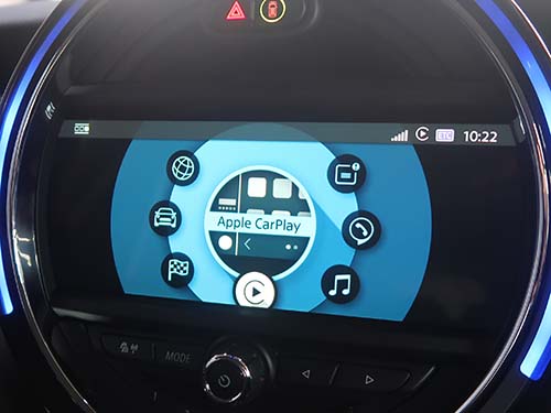 純正AppleCarPlayを有効化