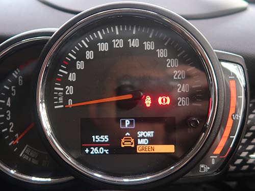 SPORT/MID/GREENの3つのモードを切り替えられる