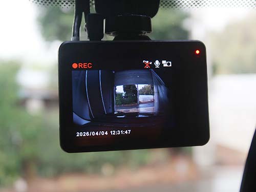 SDにYupiteru製ドライブレコーダー(Z-330)を取り付け