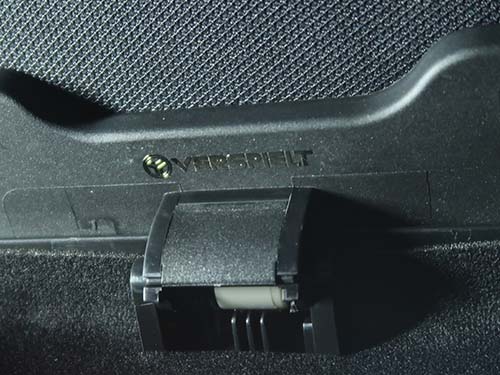 VERSPIELT製ルーフグラストレイ（ブラック）を装着