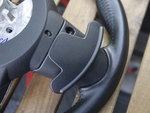 ステアリングを加工してパドルシフトを後付