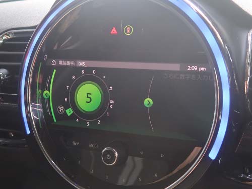 走行中のナビ操作が可能