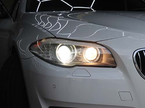 運転席側ヘッドライトが正常動作