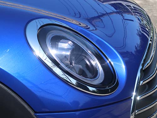 飛び石からレンズ表面を守る