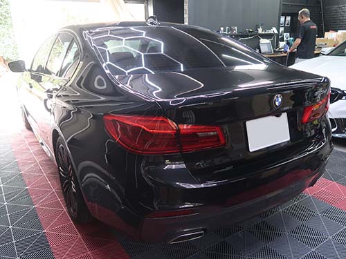 BMW 5シリーズ セダン（G30）523d