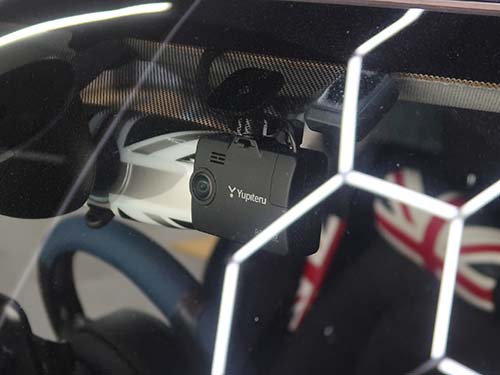 ユピテル製ドライブレコーダーSN-TW88d装着