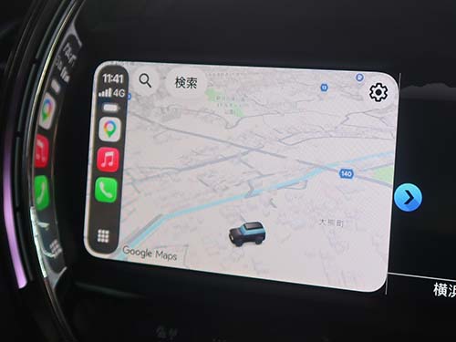 iPhoneを接続してタッチ操作・音声入力（Siri）・地図アプリの動作確認