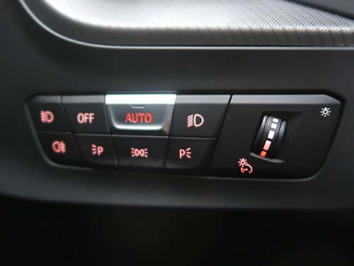 エンジン稼働中ヘッドライトスイッチOFF有効化