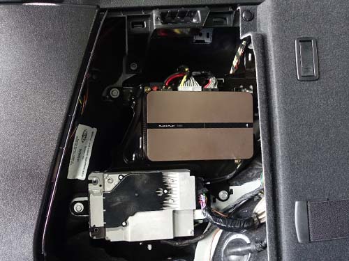 BEWITH製 PLUG&PLAY 1080dsp アンプ取付