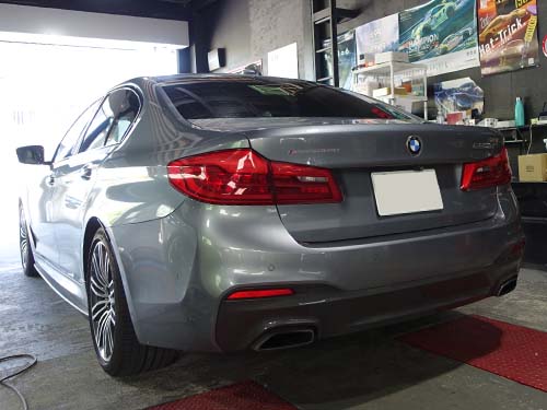 BMW 5シリーズ セダン(G30)523d