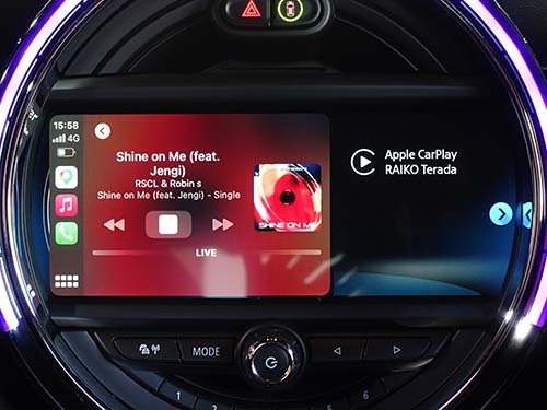 純正Apple CarPlayを有効化