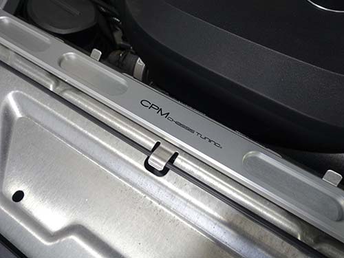 CPM製Strut Brace(品番:CSRB-B205)