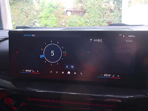 物理的なテレビキャンセラー（core dev TVC for BMW iDrive8）を装着
