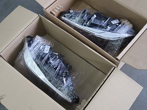 純正アダプティブLEDヘッドライト左右交換
