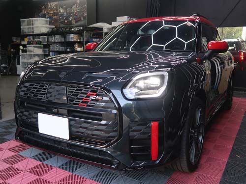 ミニ カントリーマン（U25）JCW