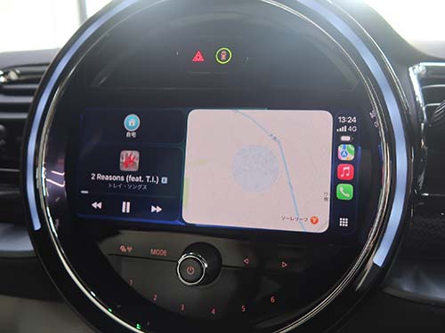 フルスクリーン表示のカープレイ