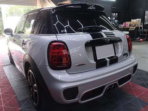 ミニ 5ドア(F55)LCI クーパーSD