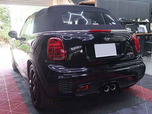 ミニ コンバーチブル（F57）LCI JCW