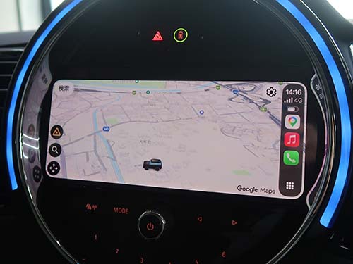 画面全体にCarPlayが表示