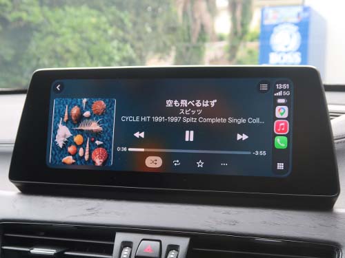 地図アプリや音楽アプリをタッチ操作