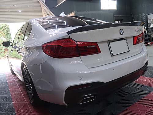 BMW 5シリーズセダン（G30）523d