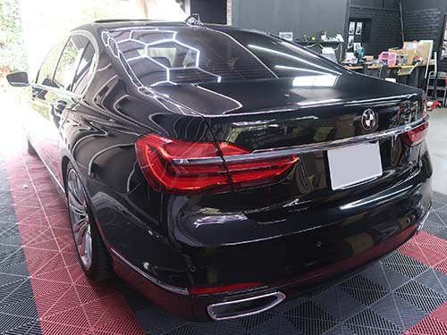 BMW 7シリーズ（G11）740i