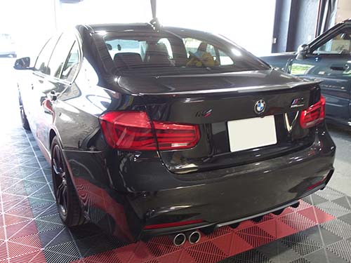 BMW 3シリーズ セダン（F30）LCI 320d