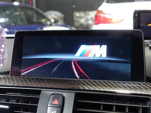 オープニング画面変更(BMW→M)