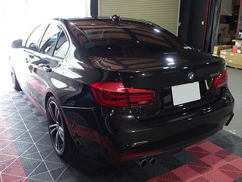 BMW 3シリーズセダン(F30)LCI 320i
