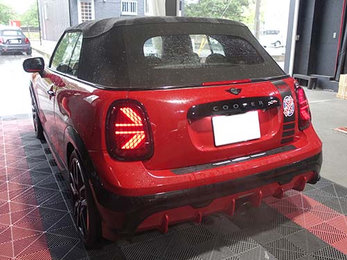 ミニ コンバーチブル(F67)JCW