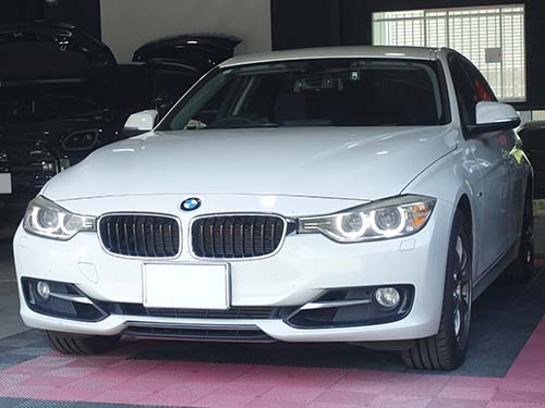 BMW 3シリーズ セダン（F30）320i