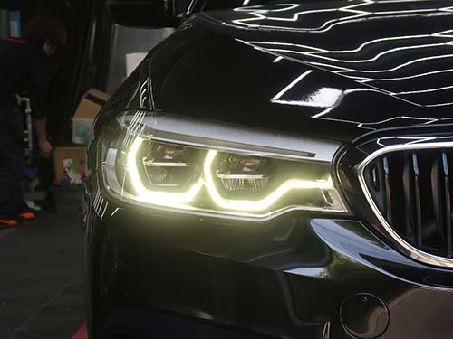 運転席側デイライトが明るく白く発光するように復活