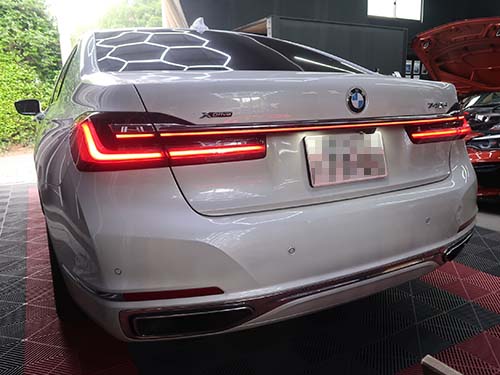 BMW 7シリーズセダン(G11)LCI 740d